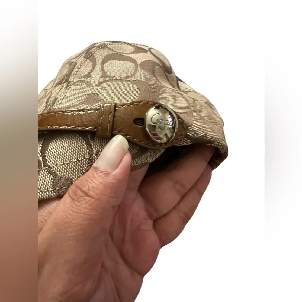 Coach Vintage Signature Karee Newsboy Cap Hat Khaki Doe Size M/L✨ - Picture 3 of 5